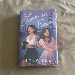 Charming Romance Novel with Illustrated Cover special edition - sprayed edges